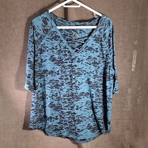 Love & Legend Blue Sheer Black Half Cuffed Sleeve Caged V-Neck Tee VG 2X